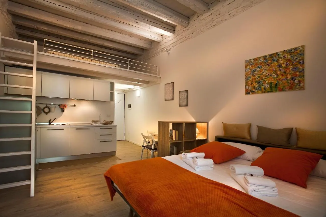Studio Bijoux River Apartment Verona